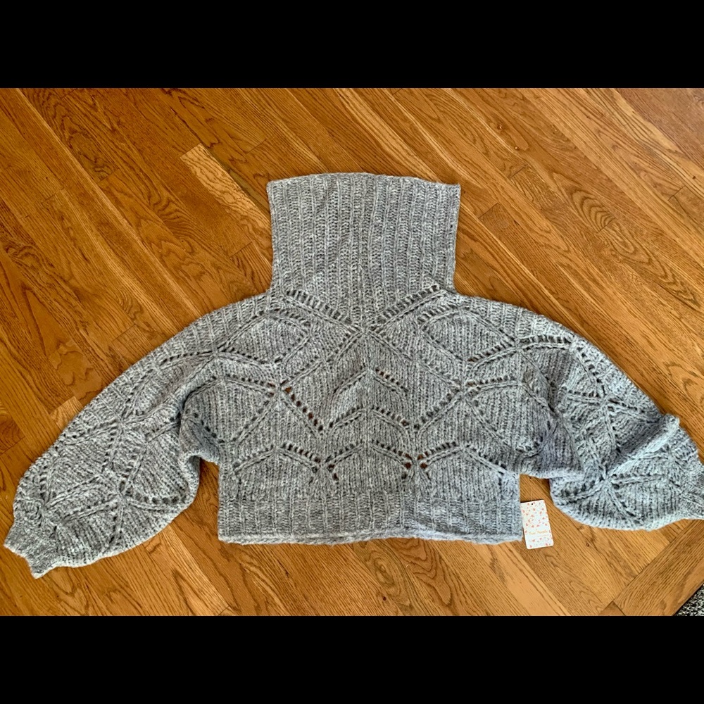 Free People cropped gray turtleneck sweater L - Picture 5 of 5